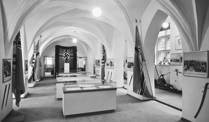 Sezamie otwórz się, czyli jak skarby toruńskiego muzeum przetrwały wojnę w Sępólnie