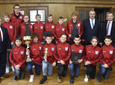 Burmistrz nagrodził młodych piłkarzy