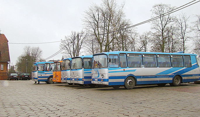 Tysiące kilometrów szkolnego taboru