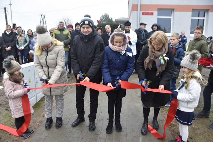 Miała być sala, a jest boisko