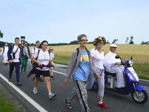 Pielgrzymi wyruszyli na szlak