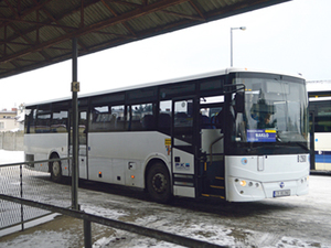 Puste autobusy do Nakła, pełne autobusy do Bydgoszczy