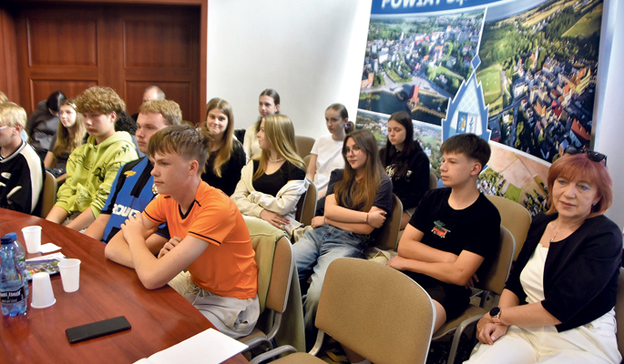 Absolutorium i kwiatki dla burmistrza