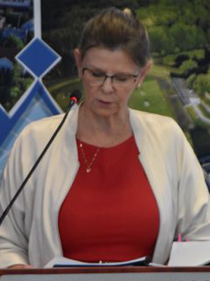 Największe zagrożenia:  niestabilność prawa i żądania płacowe