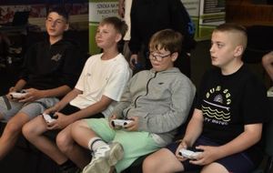 Pierwszy Humer Cup