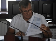 Jeśli państwo nie poręczycie,  to od razu składam wniosek o rozwiązanie spółki