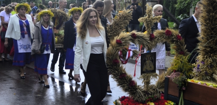 Niebo zapłakało nam Toninem